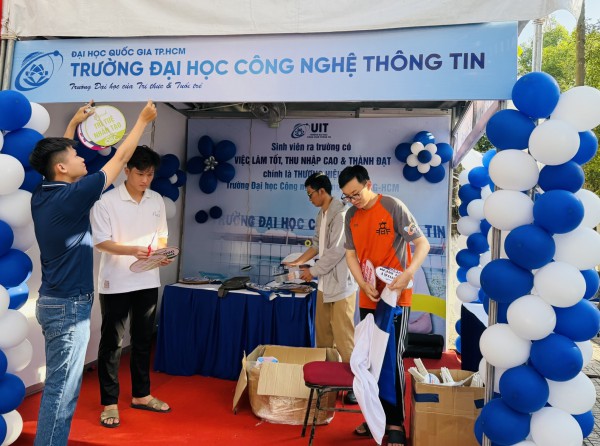Tư vấn mùa thi năm 2026: Khởi động từ ngày mai tại Đồng Nai, TP.HCM