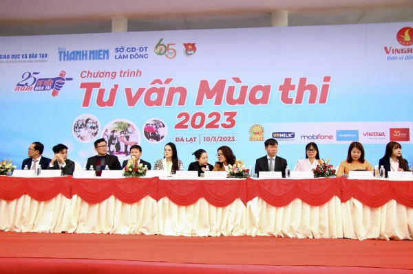 Tư vấn mùa thi tại Đà Lạt: Chọn ngành gì trong thời đại trí tuệ nhân tạo?