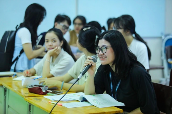 Tuyển sinh 2025: Ngành và chuyên ngành nào được miễn 100%, 70% học phí? Tuyển sinh 2025: Ngành và chuyên ngành nào được miễn 100%, 70% học phí?