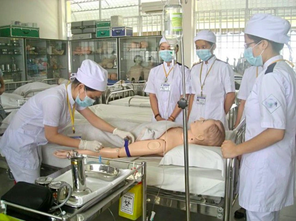 Tuyển sinh 2026: Chỉ tiêu, phương thức tại các trường đào tạo khối ngành sức khỏe