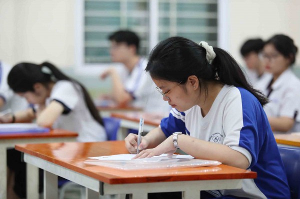 Tuyển sinh ĐH 2026: Bộ GD-ĐT khảo sát các trường ĐH về xét học bạ Tuyển sinh ĐH 2026: Bộ GD-ĐT khảo sát các trường ĐH về xét học bạ