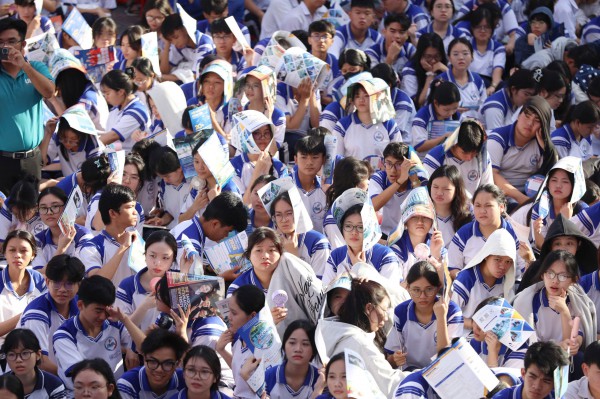 Tuyển sinh ĐH 2026: Có trường quy đổi IELTS 6.0 thành 10 điểm môn tiếng Anh