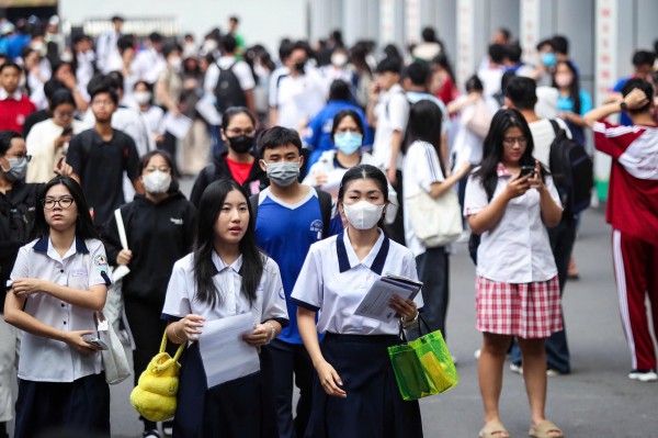 Tuyển sinh ĐH 2026: Giảm xét tuyển tổ hợp môn thi truyền thống, có đáng lo?