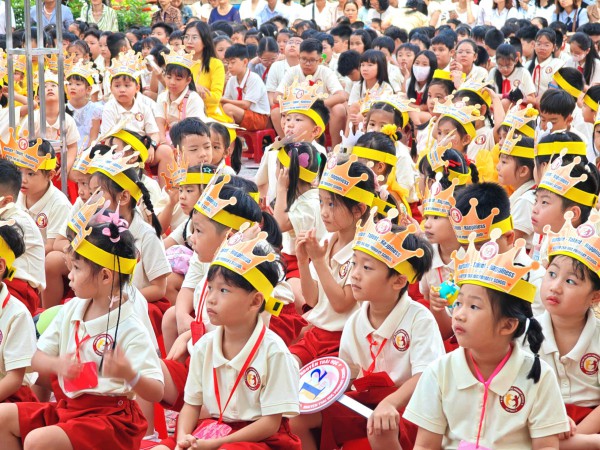 Tuyển sinh đầu cấp TP.HCM: Không tính địa giới hành chính với chương trình đặc thù, tiên tiến