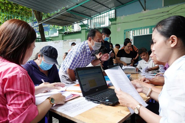 Tuyển sinh đầu cấp tại TP.HCM: Lưu ý phụ huynh về rà soát dữ liệu Tuyển sinh đầu cấp tại TP.HCM: Lưu ý phụ huynh về rà soát dữ liệu