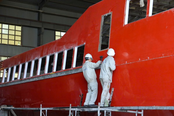 UNINSHIP - 4 thập kỷ định hình ngành đóng tàu composite Việt Nam
