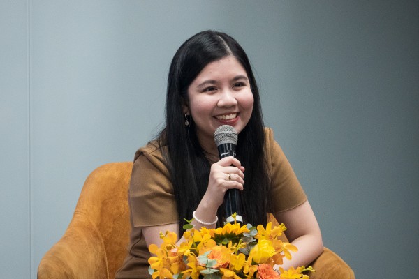 Vì sao có hiện tượng cha mẹ hối hận sau khi sinh con?