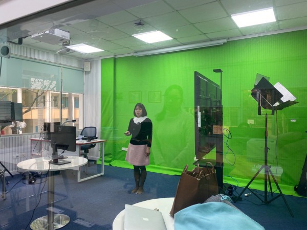 Vì sao nhiều trường đại học thận trọng dạy trực tuyến?