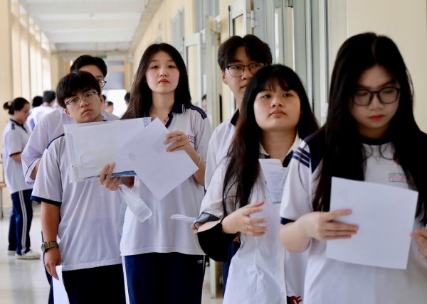 Vì sao trường ĐH chưa công bố phương thức tuyển sinh 2026 theo yêu cầu Bộ GD-ĐT? Vì sao trường ĐH chưa công bố phương thức tuyển sinh 2026 theo yêu cầu Bộ GD-ĐT?