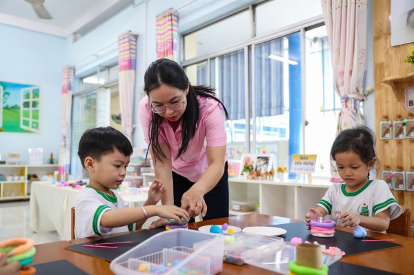 Vị thế mới cho nhà giáo