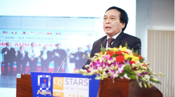 Vị tổng giám đốc làm hiệu trưởng và những dấu ấn để lại