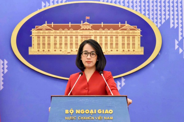 Việt Nam đang xác minh việc Mỹ nối lại phỏng vấn visa du học Việt Nam đang xác minh việc Mỹ nối lại phỏng vấn visa du học
