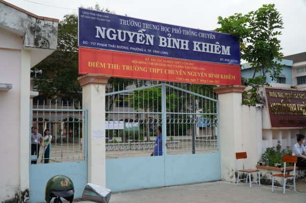 Vĩnh Long có 2 chiến sĩ nghĩa vụ CAND đạt điểm 10 môn sử