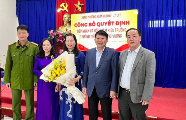 Vụ thực phẩm bẩn vào trường học: Trường tiểu học Trưng Vương có hiệu trưởng mới