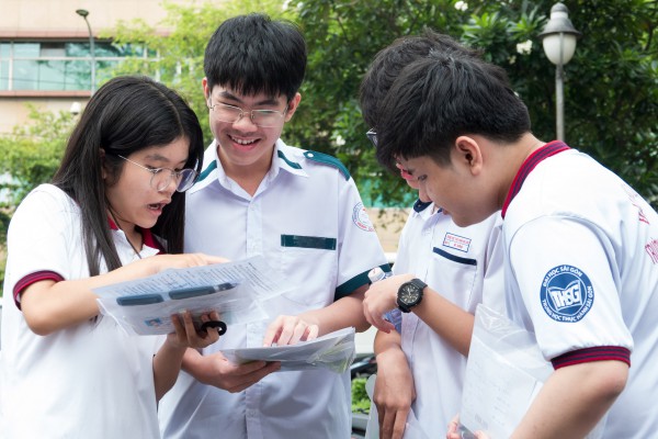 Vừa thi lớp 10 xong, thí sinh TP.HCM lên ngay kế hoạch đi học tiếp