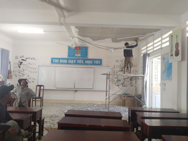 Vữa trần rơi trong giờ học tại Phú Quốc: Phương án xử lý ra sao? Vữa trần rơi trong giờ học tại Phú Quốc: Phương án xử lý ra sao?