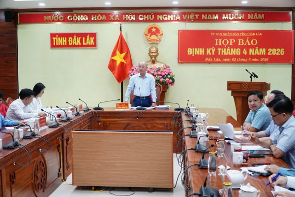 Xét thăng hạng giáo viên ở Đắk Lắk: Yêu cầu rà soát, đảm bảo quyền lợi Xét thăng hạng giáo viên ở Đắk Lắk: Yêu cầu rà soát, đảm bảo quyền lợi