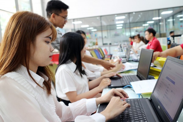 Xét tuyển sớm: Hồ sơ giảm nhưng điểm chuẩn không giảm?