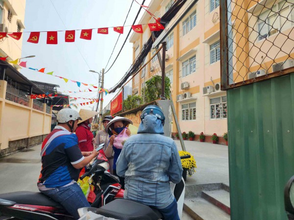 Âu lo suất ăn bán trú trường học Âu lo suất ăn bán trú trường học