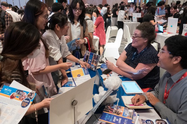 ĐH Mỹ 'nới cửa' với người Việt, nhiều trường chỉ cần điểm học bạ và tiếng Anh