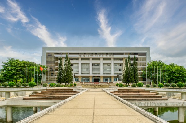 ĐH Quốc gia TP.HCM tự quy định bổ nhiệm giáo sư, phó giáo sư từ năm 2026