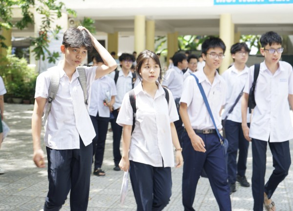 Đà Nẵng: Yêu cầu 'siết chặt' hoạt động ô tô đưa đón học sinh