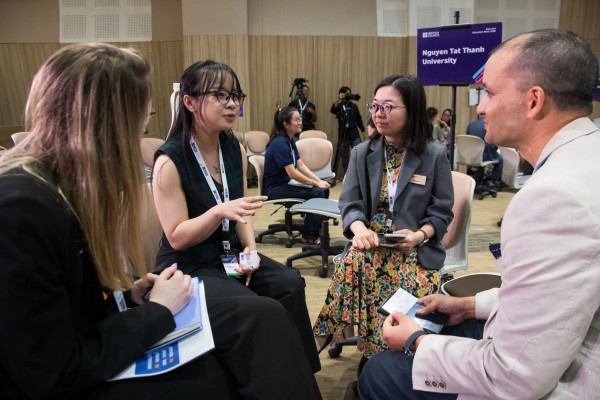 Đại học Việt ra 'biển lớn' mời hợp tác, điều gì khiến trường nước ngoài ấn tượng?