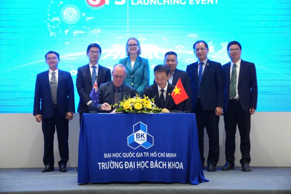 Đào tạo nguồn nhân lực công nghệ theo chuẩn quốc tế, tại Việt Nam Đào tạo nguồn nhân lực công nghệ theo chuẩn quốc tế, tại Việt Nam