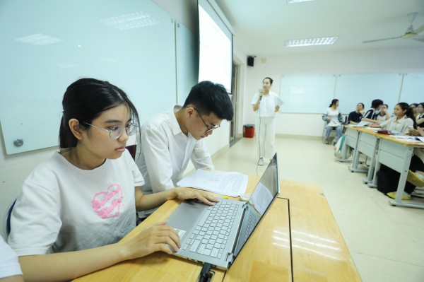 Đào tạo sư phạm phải trở thành khâu đột phá Đào tạo sư phạm phải trở thành khâu đột phá