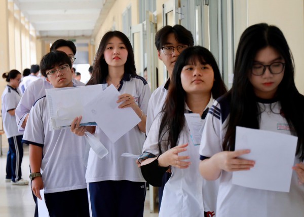 Đáp án thi tốt nghiệp THPT 2025: Môn văn mở, môn toán cần chi tiết Đáp án thi tốt nghiệp THPT 2025: Môn văn mở, môn toán cần chi tiết