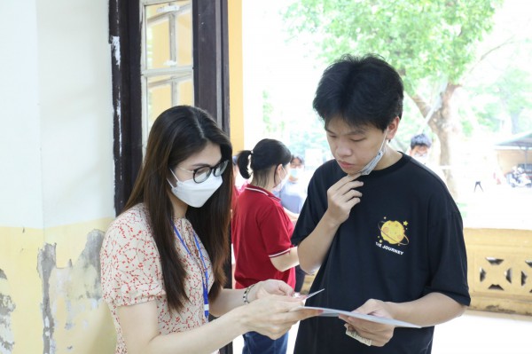 Đạt 4.0 IELTS được miễn thi ngoại ngữ trong xét công nhận tốt nghiệp THPT