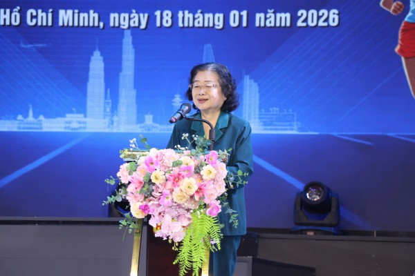 Đặt mục tiêu trao 8.000 suất học bổng cho học sinh, sinh viên vùng biển đảo Đặt mục tiêu trao 8.000 suất học bổng cho học sinh, sinh viên vùng biển đảo