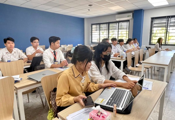 Để Việt Nam xây dựng trường ĐH tư thục đẳng cấp