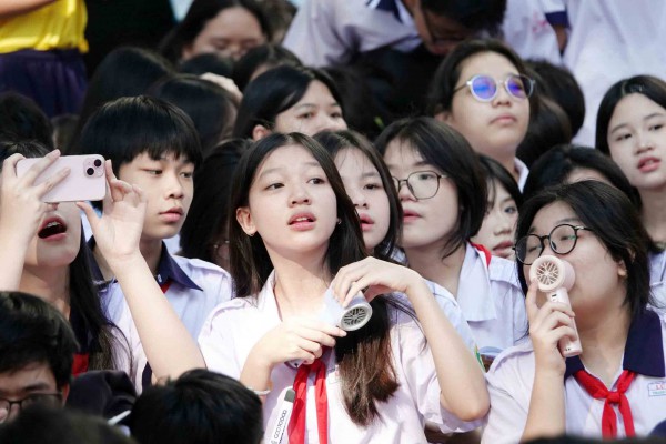 Để học sinh không 'chọn bừa' môn học lớp 10: Cần tư vấn từ lớp 9 Để học sinh không 'chọn bừa' môn học lớp 10: Cần tư vấn từ lớp 9