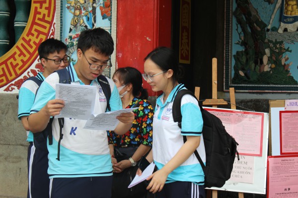 Đề tiếng Anh tốt nghiệp 'chấm dứt' cách học chỉ nhớ công thức, luyện đề khuôn mẫu Đề tiếng Anh tốt nghiệp 'chấm dứt' cách học chỉ nhớ công thức, luyện đề khuôn mẫu