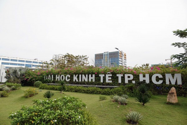 Để tránh nhầm 'đại học' với 'trường đại học'