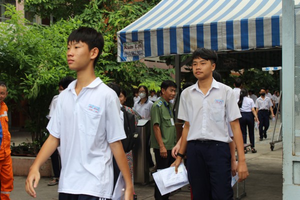 Đề văn lớp 10 TP.HCM hay nhưng khó 'mưa' điểm 8, 9, vì sao? Đề văn lớp 10 TP.HCM hay nhưng khó 'mưa' điểm 8, 9, vì sao?