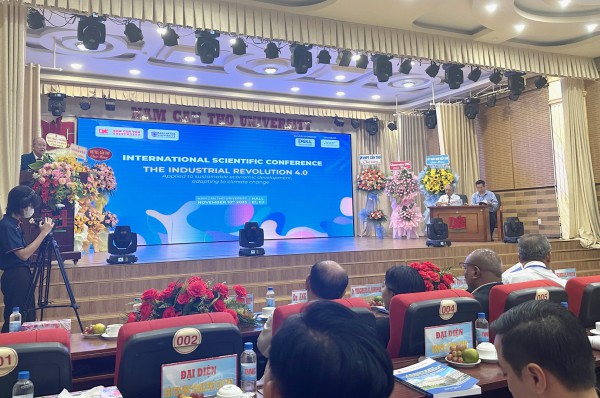 Đề xuất giải pháp ứng dụng công nghệ số thúc đẩy phát triển kinh tế bền vững Đề xuất giải pháp ứng dụng công nghệ số thúc đẩy phát triển kinh tế bền vững