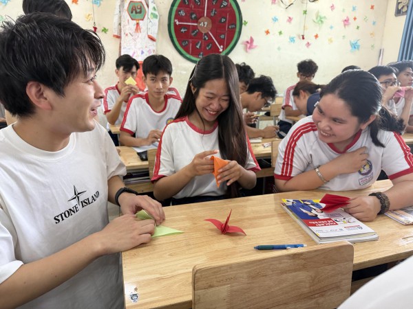 Điểm khác biệt của học sinh Việt Nam dưới góc nhìn của sinh viên Nhật Bản