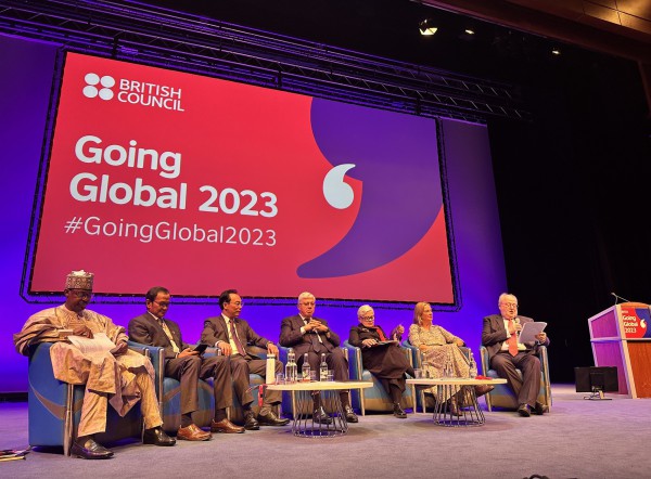 Đoàn đại biểu Việt Nam tham gia định hình tương lai của giáo dục ĐH toàn cầu