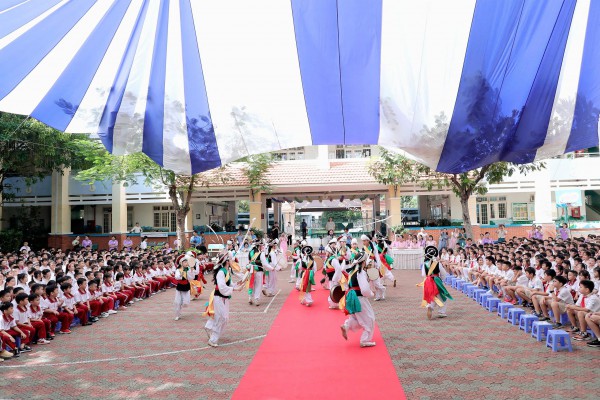 Độc đáo nông nhạc Hàn Quốc ở trường học TP.HCM Độc đáo nông nhạc Hàn Quốc ở trường học TP.HCM