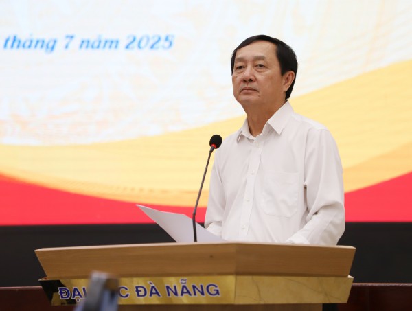 Đưa Đại học Đà Nẵng thành trung tâm đổi mới sáng tạo miền Trung