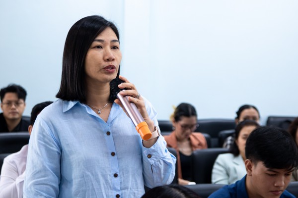 Đưa doanh nghiệp đến trường phổ thông để hướng nghiệp sớm cho học sinh