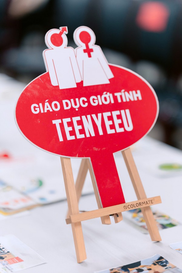 Đừng để trẻ phải tự xoay xở giữa 'cơn bão' dậy thì Đừng để trẻ phải tự xoay xở giữa 'cơn bão' dậy thì