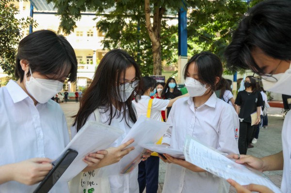 Được tuyển thẳng vào lớp 10 khi đoạt giải các cuộc thi nào?