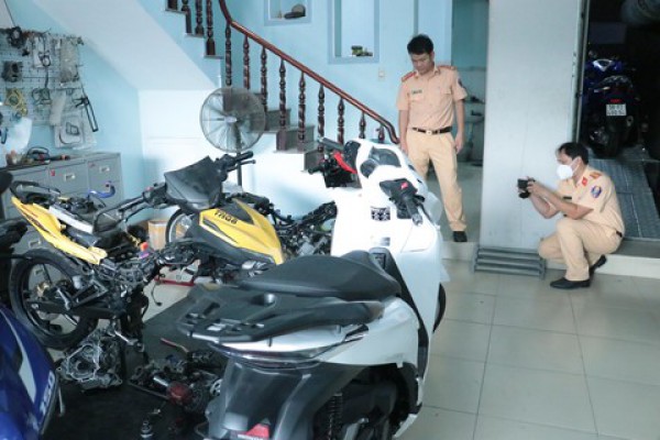 Bài 1: Nỗi khiếp sợ của "quái xế"