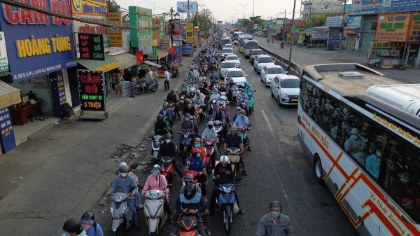 Bài cuối: Người dân ủng hộ, tự giác chấp hành