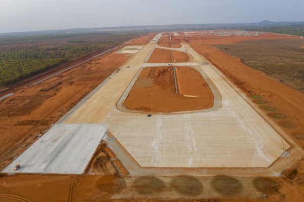 Còn nhiều vướng mắc trong xây dựng sân bay Phan Thiết