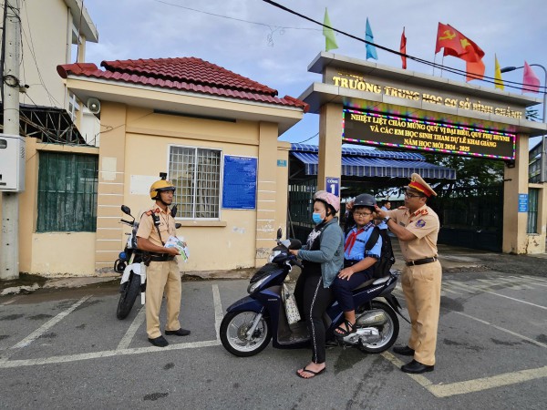 Công an TPHCM: Đảm bảo TTATGT trong ngày khai giảng năm học mới