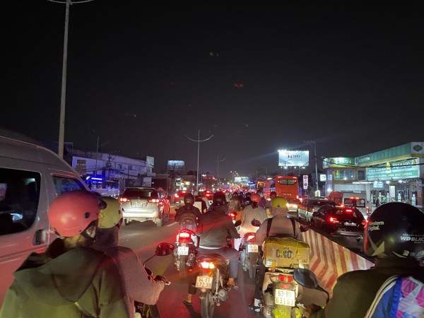 Giao thông TPHCM ổn định, thông thoáng trong ngày cuối kỳ nghỉ Tết Dương lịch Giao thông TPHCM ổn định, thông thoáng trong ngày cuối kỳ nghỉ Tết Dương lịch